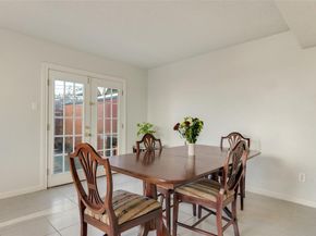 7135  Fair Oaks Avenue  21, Dallas Texas 75231