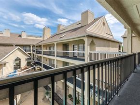 4800 W Lovers Lane  312, Dallas Texas 75209