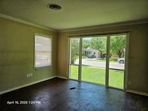 2324  Prichard Lane , Dallas Texas 75227