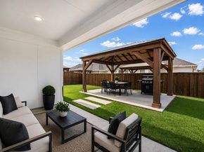 1701  Morris Street , Dallas Texas 75212