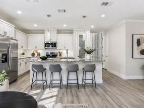 1701  Morris Street , Dallas Texas 75212