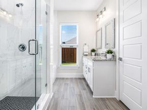 1701  Morris Street , Dallas Texas 75212
