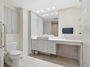 5200  Keller Springs Road  1331, Dallas Texas 75248