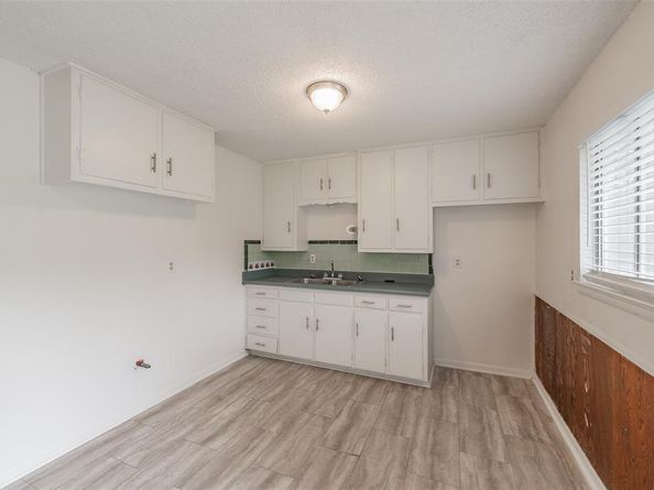 4121  Wilhelm Street , Fort Worth Texas 76119