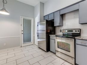 10430  High Hollows Drive  238, Dallas Texas 75230