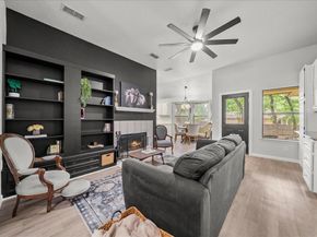 909  Dudley Street , Denton Texas 76205