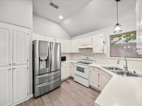909  Dudley Street , Denton Texas 76205