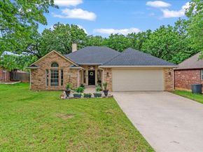 909  Dudley Street , Denton Texas 76205