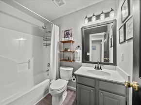 909  Dudley Street , Denton Texas 76205