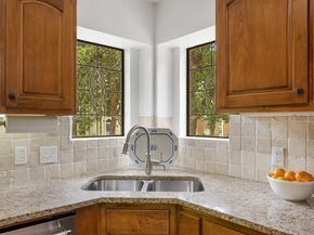 6709  Johns Court , Arlington Texas 76016