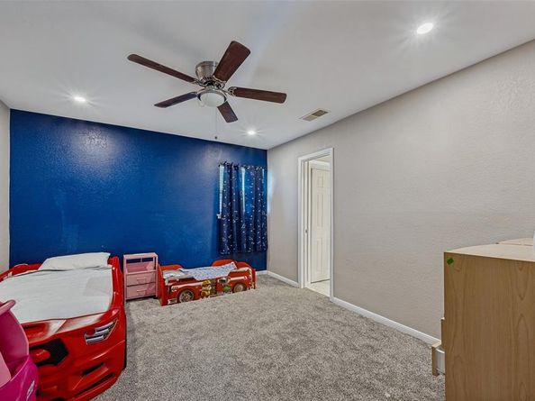 625  Caduceus Lane , Hurst Texas 76053