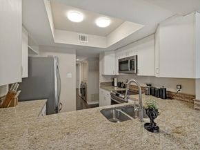 3139  Golden Oak  , Farmers Branch Texas 75234