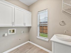 5401  Emerald Park Boulevard , Arlington Texas 76017