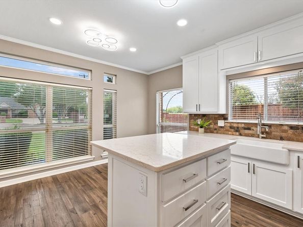 5401  Emerald Park Boulevard , Arlington Texas 76017