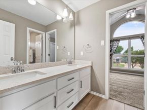 5401  Emerald Park Boulevard , Arlington Texas 76017