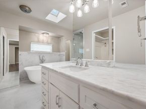 4103  Three Oaks Drive , Arlington Texas 76016