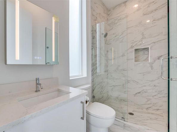 1916  Annex Avenue , Dallas Texas 75204