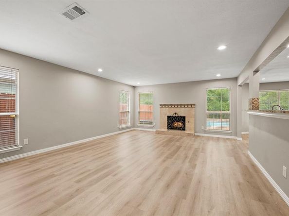 2704  Ridgemere Drive , Flower Mound Texas 75028