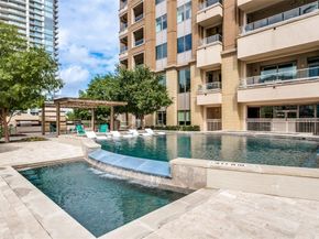 2300  Wolf Street  9C, Dallas Texas 75201