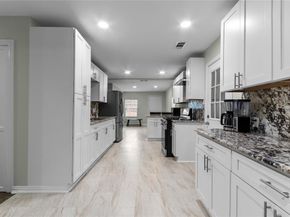 5826  Overlook Drive , Dallas Texas 75227