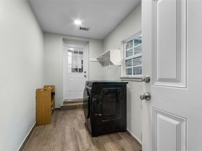 5826  Overlook Drive , Dallas Texas 75227