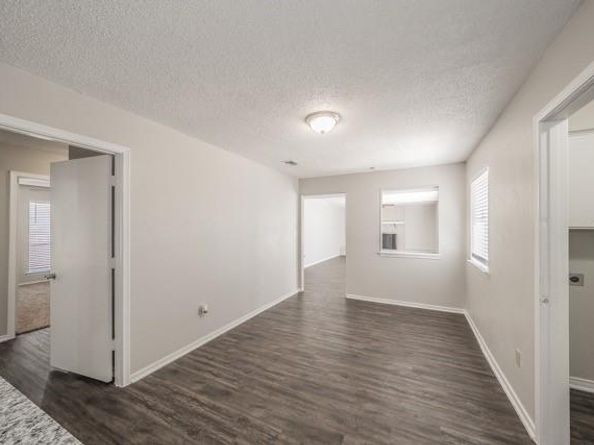 876  Dogwood Trail , Lancaster Texas 75146