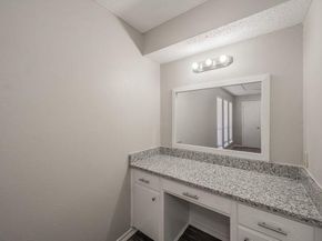 876  Dogwood Trail , Lancaster Texas 75146