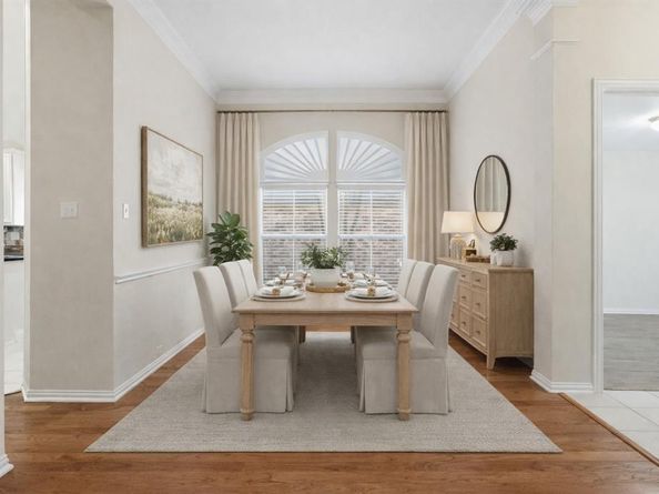 2204  Woods Edge Court , Corinth Texas 76210