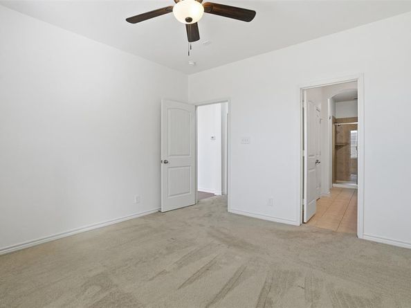 950  Henderson Street  1214, Fort Worth Texas 76102