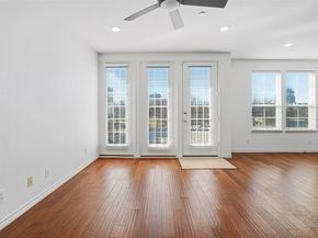 950  Henderson Street  1214, Fort Worth Texas 76102