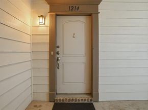 950  Henderson Street  1214, Fort Worth Texas 76102