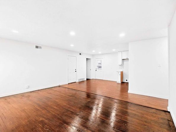 1816  Ellington Drive , Fort Worth Texas 76112