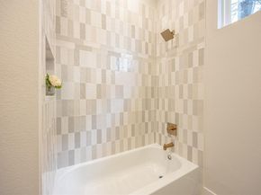 3325  Avenue G  , Fort Worth Texas 76105