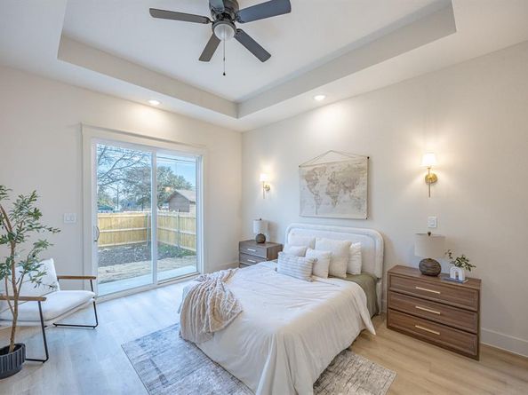 3325  Avenue G  , Fort Worth Texas 76105