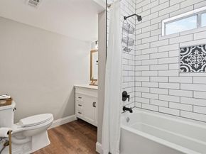 3901  Travis Street  121, Dallas Texas 75204