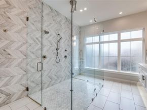 3200  Ross Avenue  40, Dallas Texas 75204