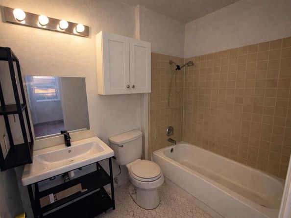 726  Idlewilde Drive , Lewisville Texas 75067