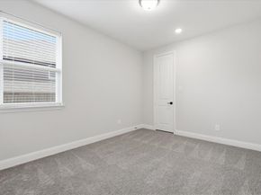 7221  Redwood Road , Argyle Texas 76226