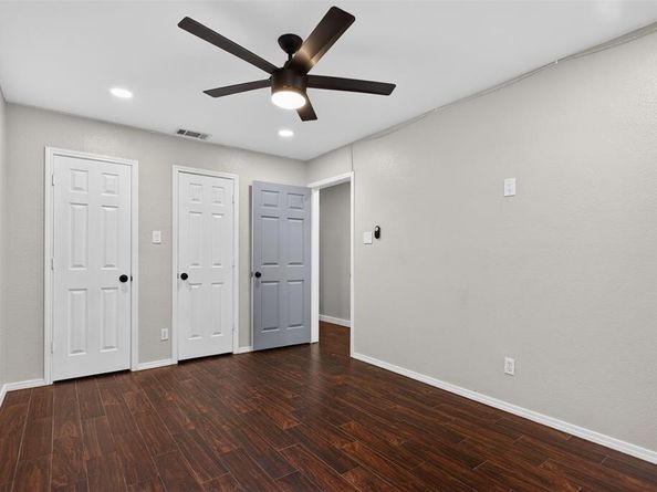 1618  Crosshaven Drive , Lewisville Texas 75077