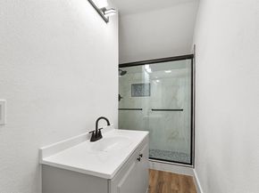 2114  Tisinger Avenue , Dallas Texas 75228