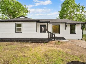 2114  Tisinger Avenue , Dallas Texas 75228