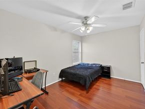 7424  Lake Front Trail , Arlington Texas 76002