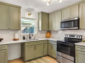 416  Simmons  , Hurst Texas 76053