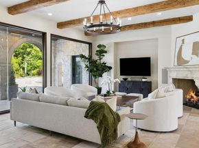 690 S Peytonville Avenue , Southlake Texas 76092