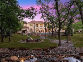 690 S Peytonville Avenue , Southlake Texas 76092
