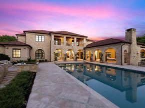 690 S Peytonville Avenue , Southlake Texas 76092