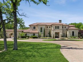 690 S Peytonville Avenue , Southlake Texas 76092
