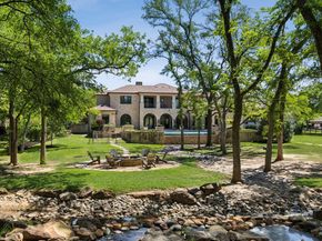 690 S Peytonville Avenue , Southlake Texas 76092