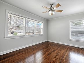 869  Peavy Road , Dallas Texas 75218