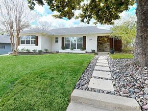 869  Peavy Road , Dallas Texas 75218